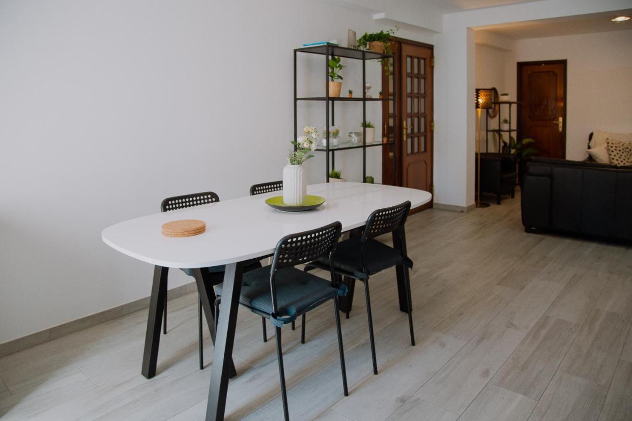 Cozy Room In Cascais City With Full Kitchen 5 Minutes From The Beach Extérieur photo